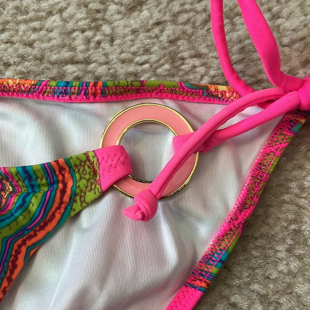 Victoria’s Secret swimming suit - Picture 4 of 9